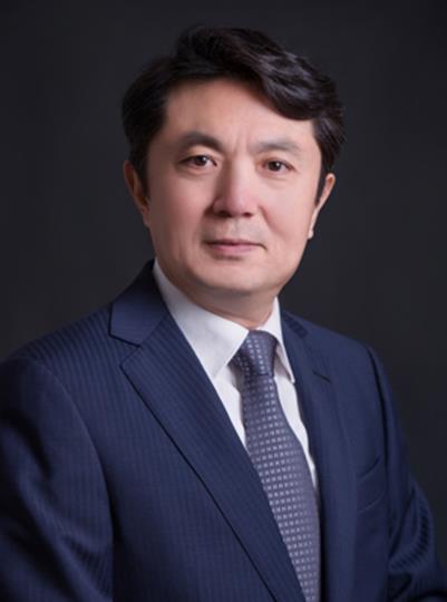 颜华